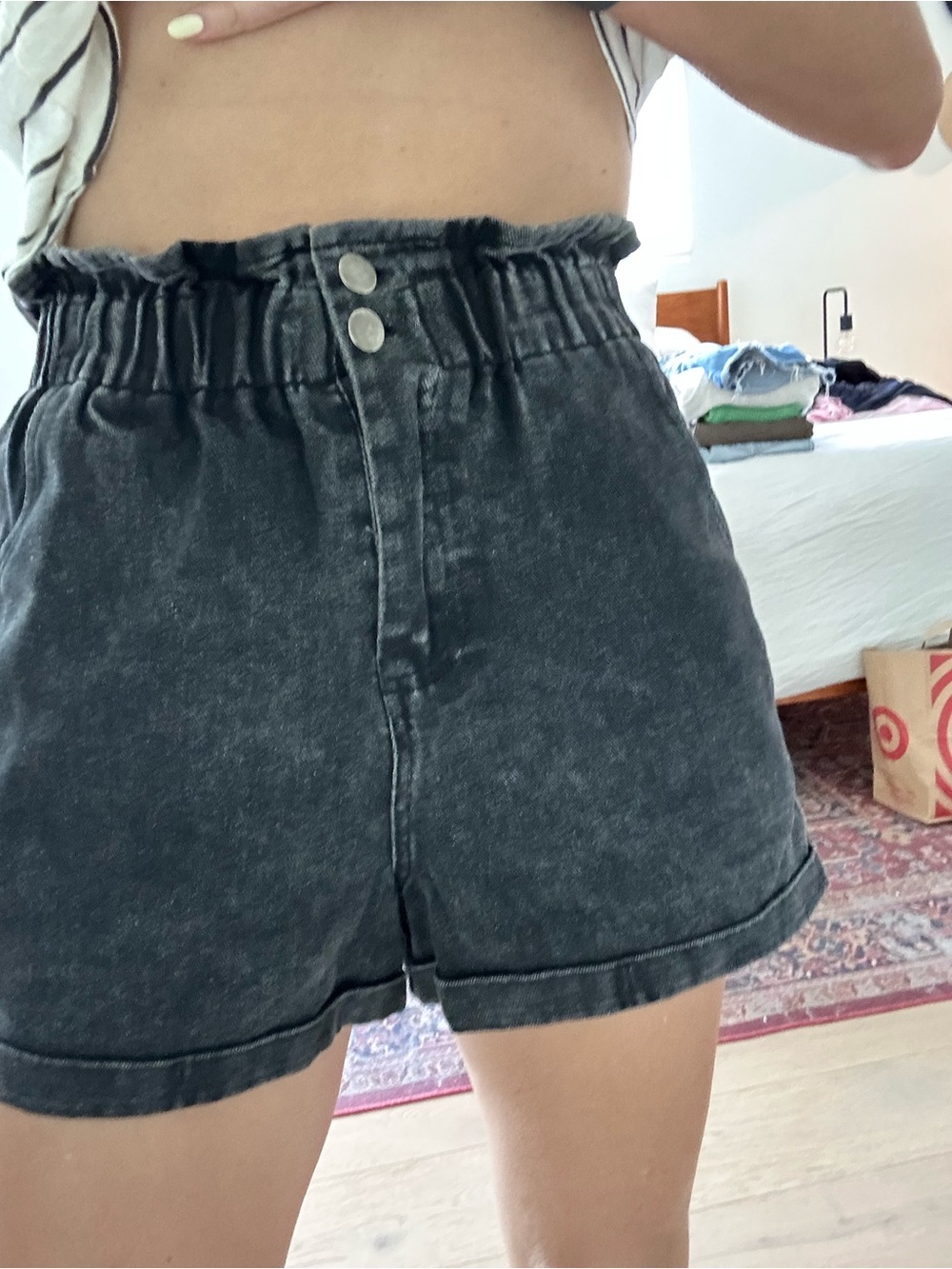 Black Denim High-waist Shorts - Picture 2 of 6